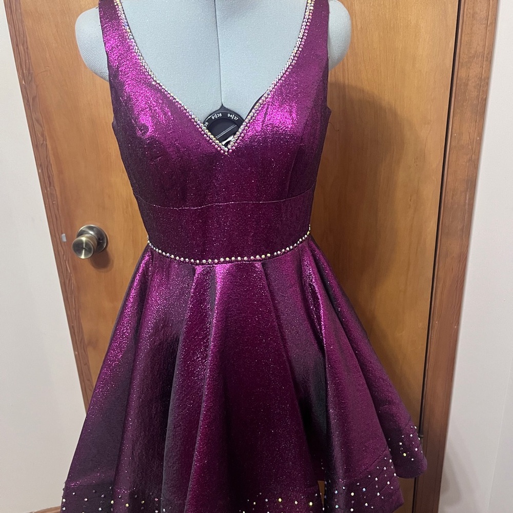 Elegant Magenta Mac Duggal Homecoming Pageant Dress